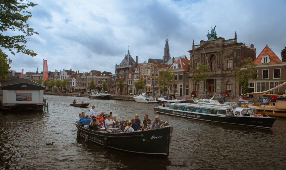 Rondvaart door Haarlem met Smidtje Canal Cruises