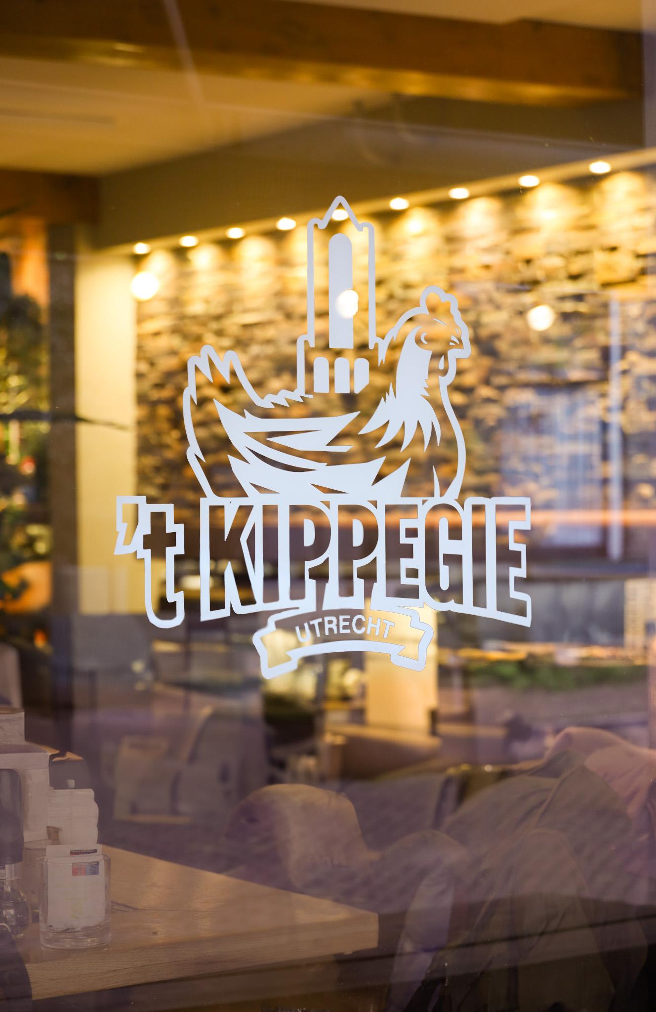 Cocktail met hapje naar keuze bij 't Kippegie in Utrecht