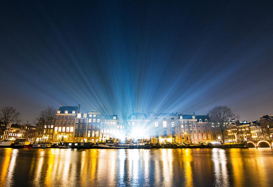 Amsterdam Light Festival met een rondvaart door de grachten (90 min)
