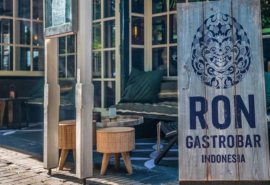 Indonesische rijsttafel + snack bij Ron Gastrobar in Laren