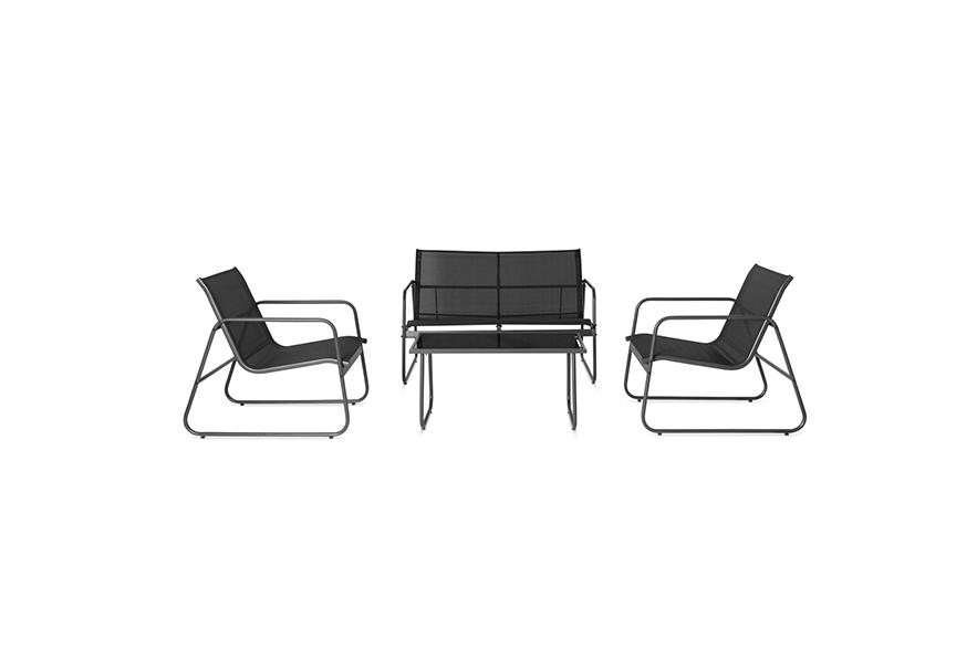 Een zwarte loungeset met witte achtergrond (tafel, bank en 2 stoelen)