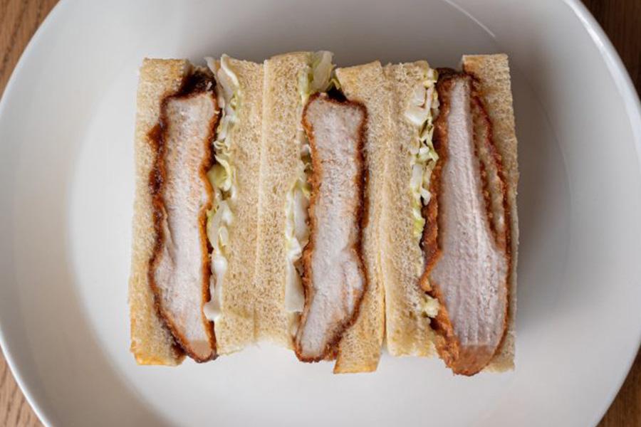 Japanse sandwich naar keuze + wafelfriet bij Ranchi Amsterdam